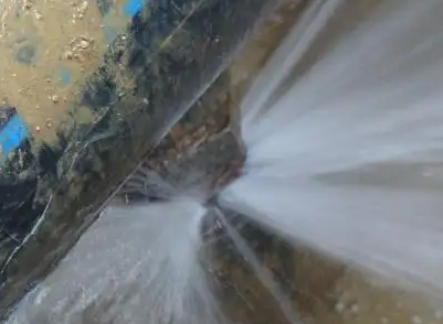 花山卫生间测漏水施工步骤